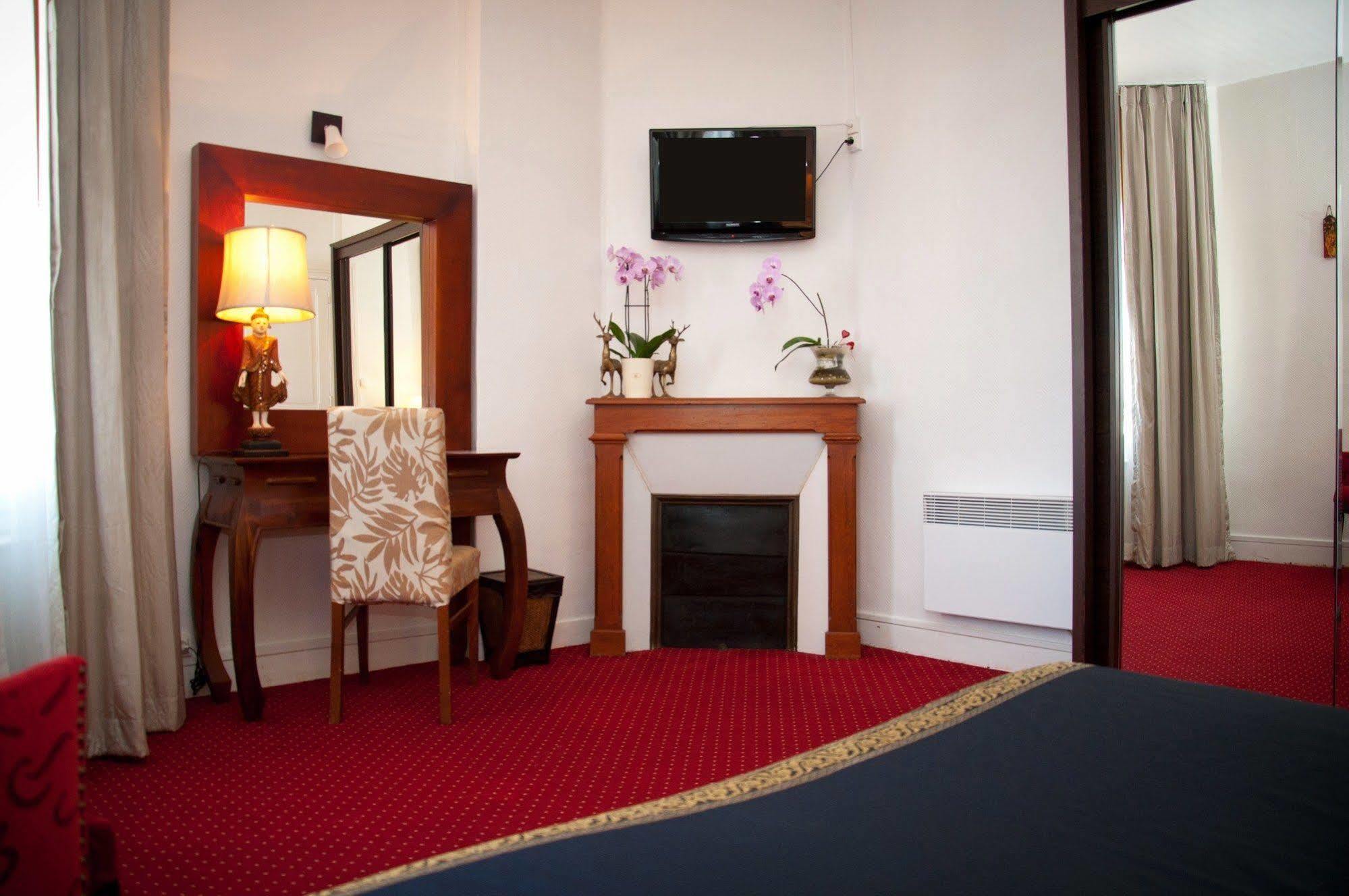 Castel De Siam Hotel Houlgate Bagian luar foto