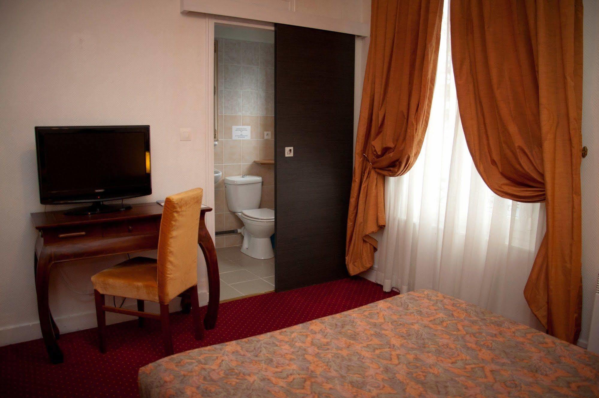 Castel De Siam Hotel Houlgate Bagian luar foto